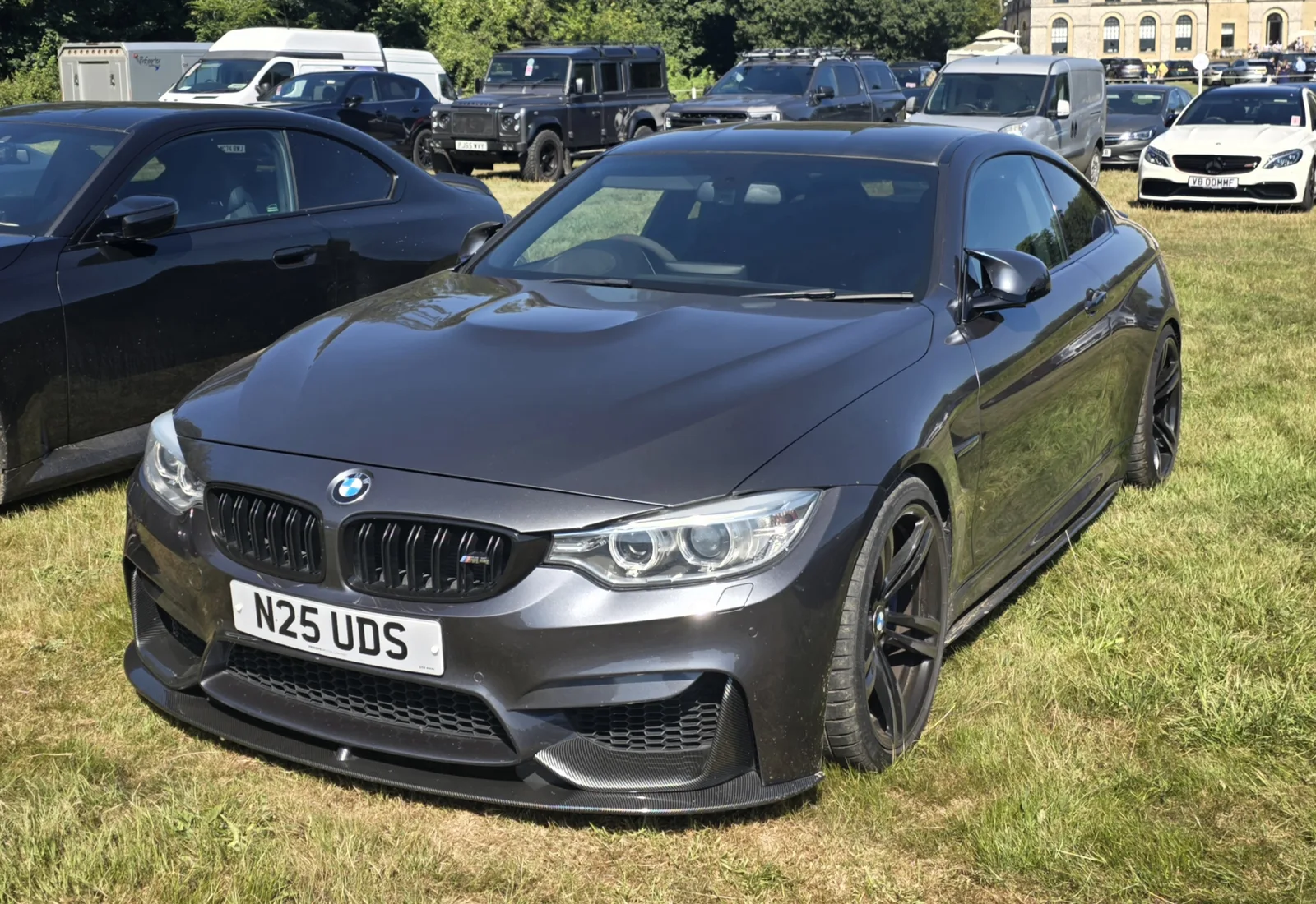 [BMW] M4 사진 1/3